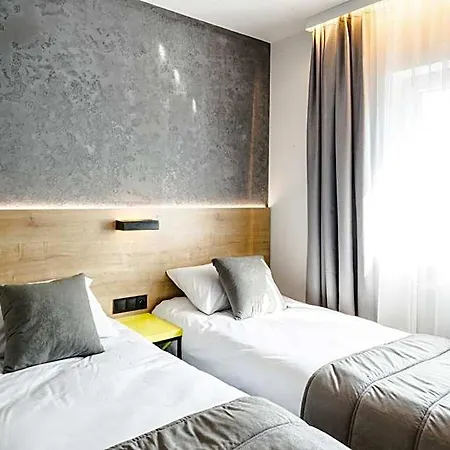 Air Hotel 3*